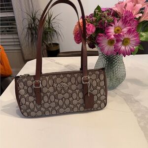 Coach Asher Shoulder Bag in signature jacquard